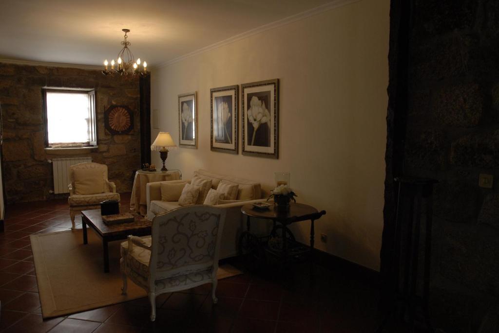 Casa do Meio do Povo - Turismo de Habitação Chaves Extérieur photo